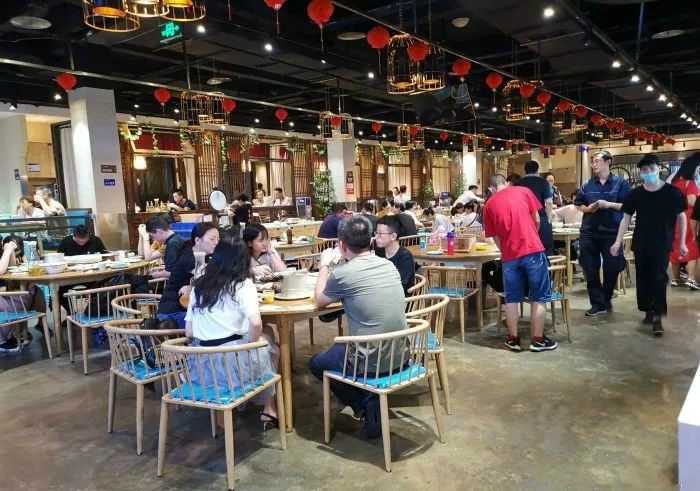 前老板开店日挣上万，我接手后为什么不挣反亏